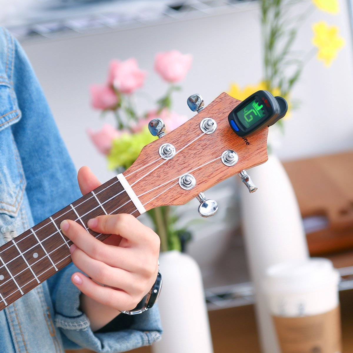 ukulele| guitar| kids| strings